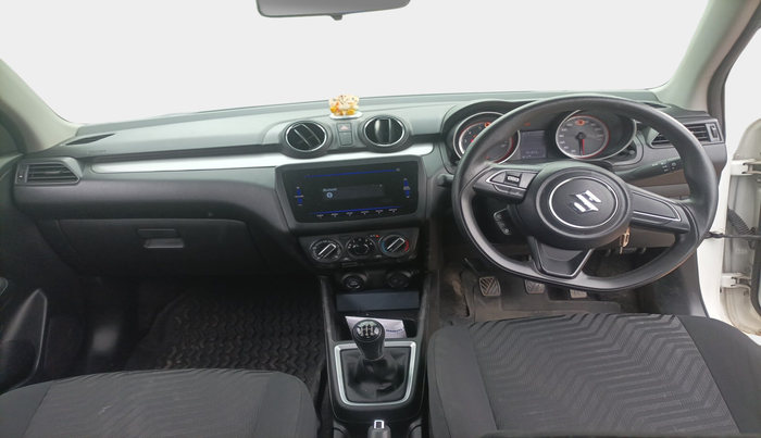 2022 Maruti Swift VXI, Petrol, Manual, 35,304 km, interior