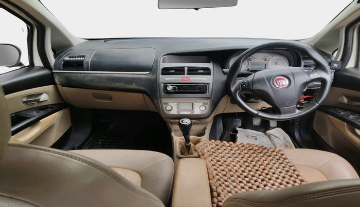 2010 Fiat Linea EMOTION 1.3, Diesel, Manual, 1,67,813 km, interior