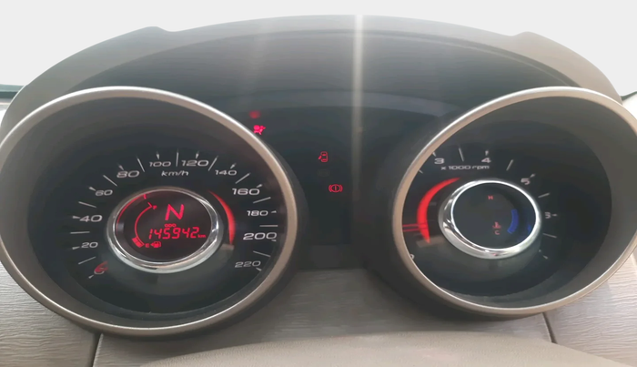 2014 Mahindra XUV500 W6, Diesel, Manual, 1,45,942 km, interior