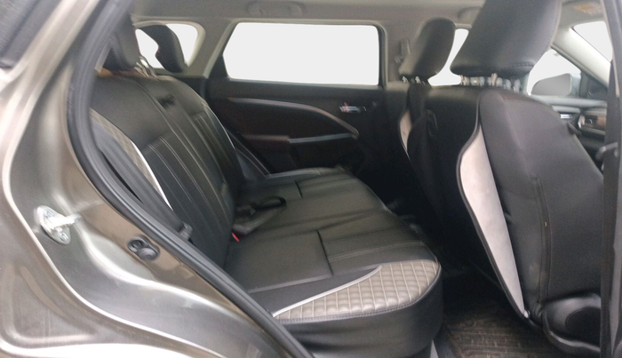 2023 Maruti BREZZA ZXI + SMART HYBRID, Petrol, Manual, 28,266 km, interior