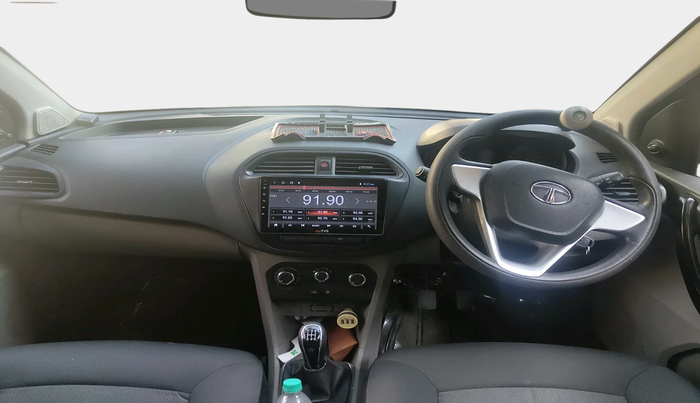 2017 Tata Tiago XM PETROL, Petrol, Manual, 66,469 km, interior