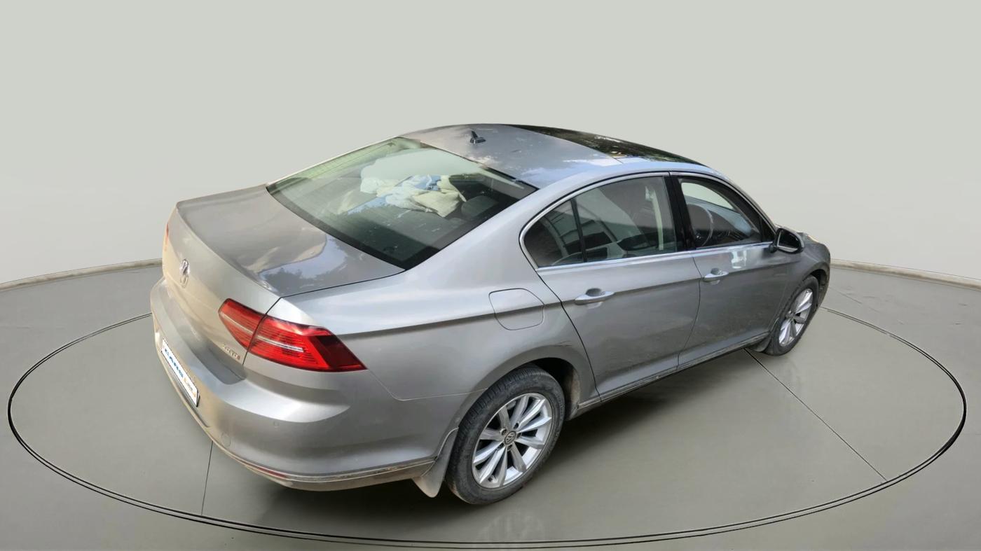 2018 Volkswagen Passat HIGHLINE DSG, Diesel, Automatic, 96,038 km, exterior