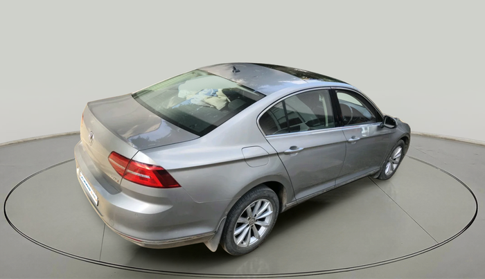 2018 Volkswagen Passat HIGHLINE DSG, Diesel, Automatic, 96,038 km, exterior