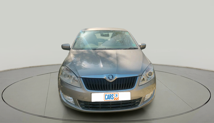 2014 Skoda Rapid ELEGANCE 1.6 TDI CR MT, Diesel, Manual, 48,017 km, exterior