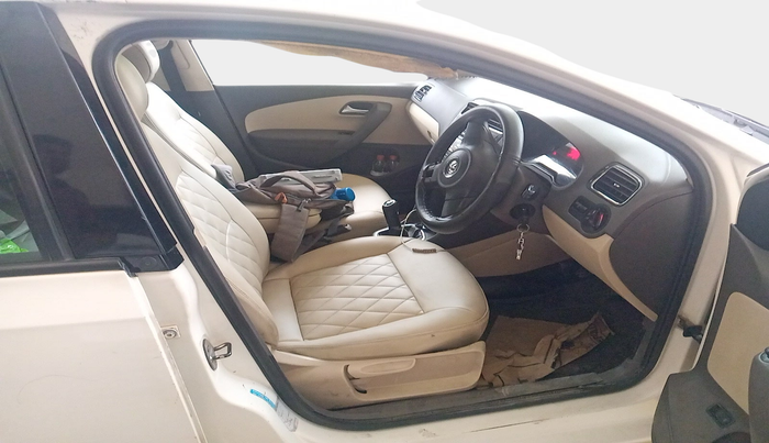 2011 Volkswagen Vento HIGHLINE DIESEL 1.6, Diesel, Manual, 1,52,778 km, interior
