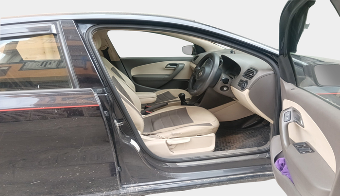 2013 Volkswagen Vento COMFORTLINE DIESEL 1.6, Diesel, Manual, 79,156 km, interior