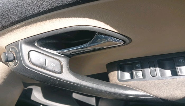 2018 Skoda Rapid AMBITION 1.5 TDI, Diesel, Manual, 56,152 km, interior