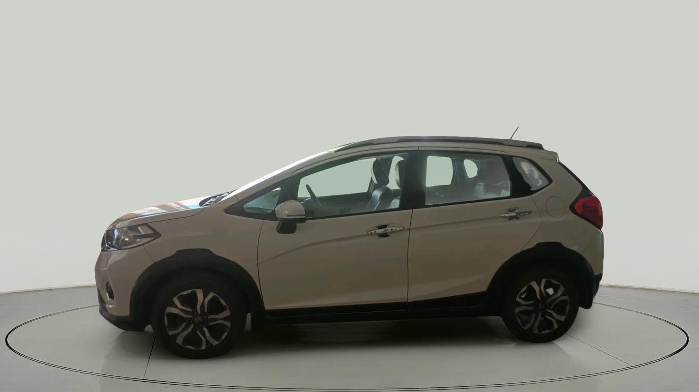 2017 Honda WR-V 1.5L I-DTEC VX MT, Diesel, Manual, 95,014 km, exterior