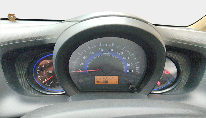 2014 Honda Mobilio 1.5L I-DTEC V, Diesel, Manual, 67,853 km, interior