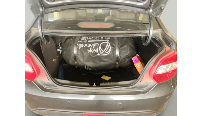 2015 Tata Zest XMS PETROL, Petrol, Manual, 80,014 km, exterior