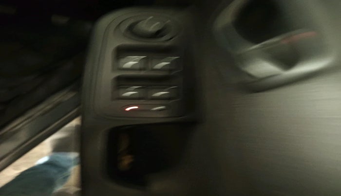 2015 Tata Zest XMS PETROL, Petrol, Manual, 80,014 km, interior