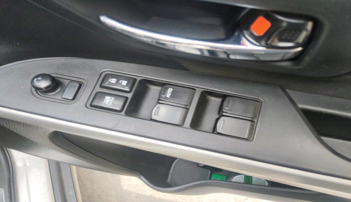 2016 Maruti S Cross ZETA 1.3, Diesel, Manual, 71,712 km, interior