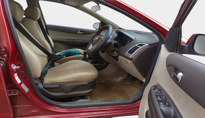 2012 Hyundai i20 ASTA 1.4 CRDI, Diesel, Manual, 1,82,343 km, interior