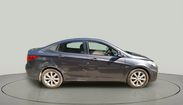 2012 Hyundai Verna FLUIDIC 1.6 CRDI SX, Diesel, Manual, 63,885 km, exterior