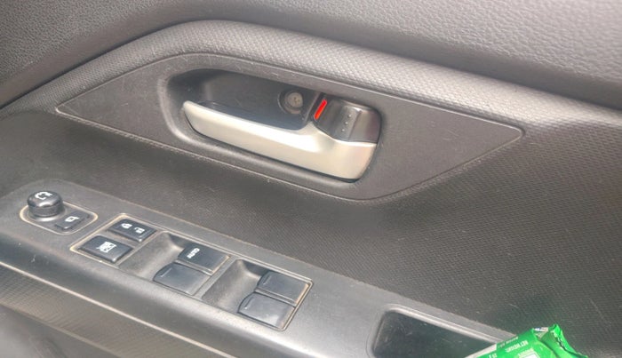 2019 Maruti New Wagon-R ZXI 1.2, Petrol, Manual, 59,073 km, interior