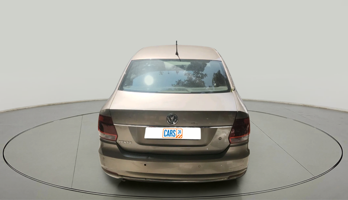 2016 Volkswagen Vento HIGHLINE 1.6 MPI, Petrol, Manual, 1,43,291 km, exterior