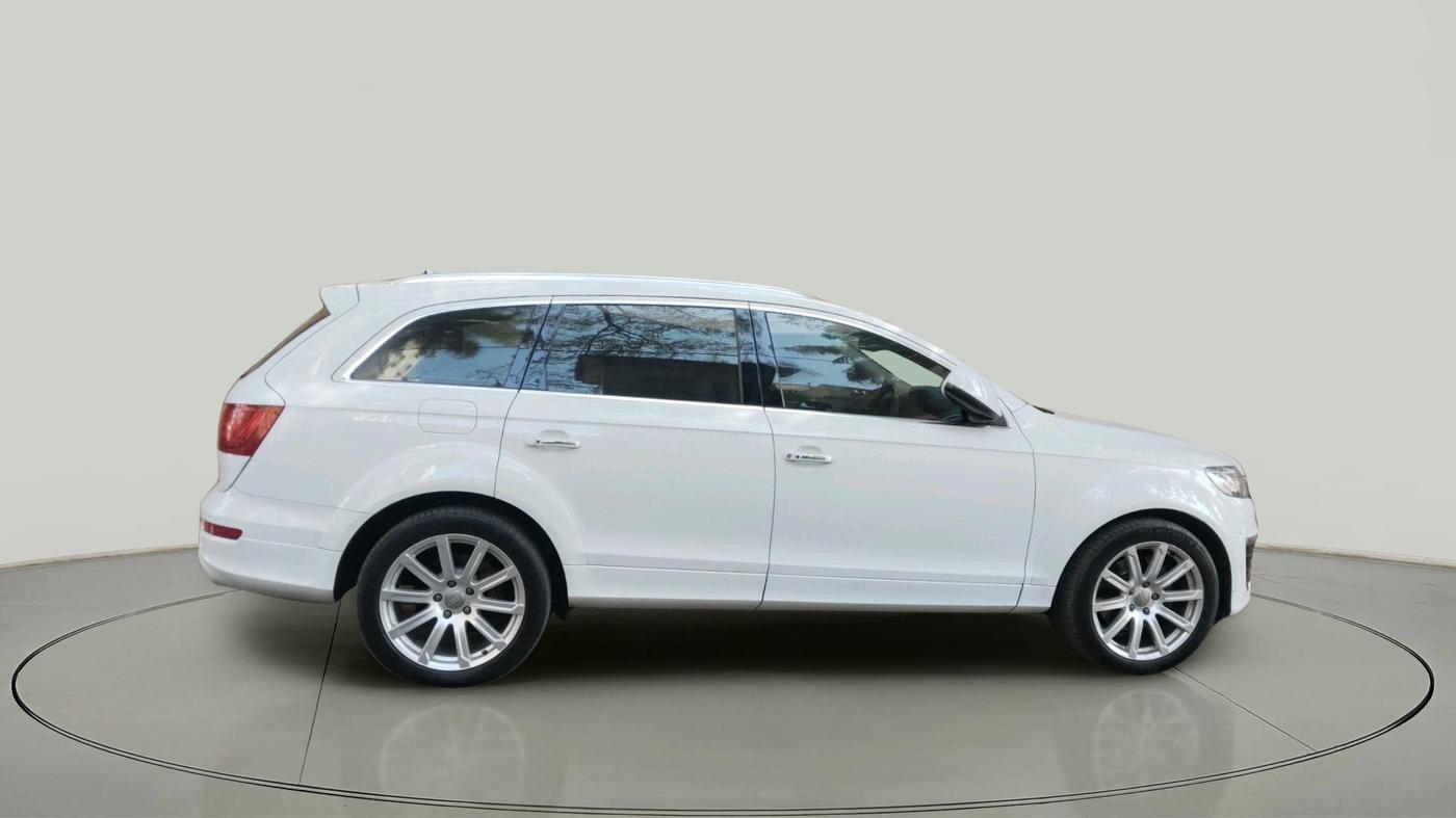 2014 Audi Q7 35 TDI PREMIUM, Diesel, Automatic, 1,00,665 km, exterior