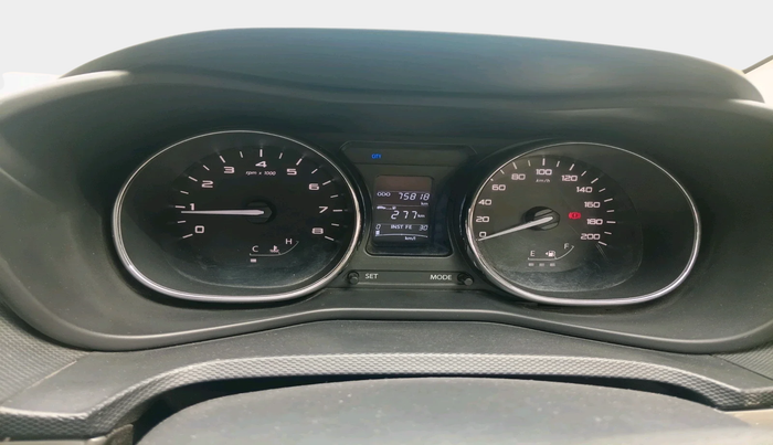 2018 Tata NEXON XZ PLUS PETROL DUAL TONE, Petrol, Manual, 75,818 km, interior