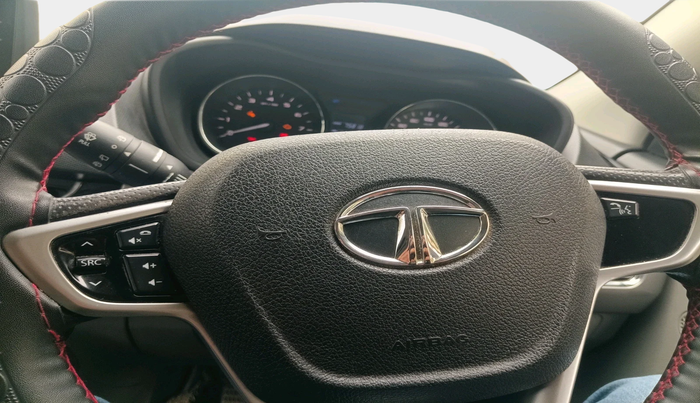 2018 Tata NEXON XZ PLUS PETROL DUAL TONE, Petrol, Manual, 75,818 km, interior