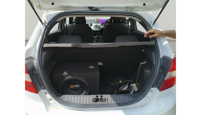 2017 Ford New Figo TITANIUM 1.2 PETROL MT, Petrol, Manual, 43,282 km, exterior