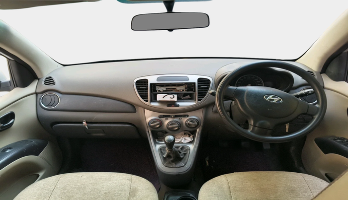 2011 Hyundai i10 MAGNA 1.2, Petrol, Manual, 32,013 km, interior