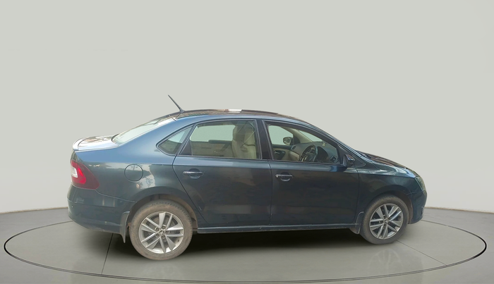 2017 Skoda Rapid 1.6 MPI STYLE PLUS AT, Petrol, Automatic, 69,140 km, exterior