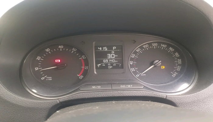 2017 Skoda Rapid 1.6 MPI STYLE PLUS AT, Petrol, Automatic, 69,140 km, interior