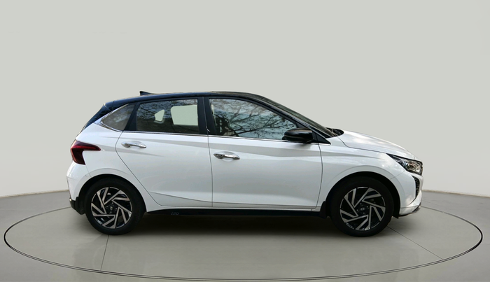 2025 Hyundai NEW I20 ASTA (O) 1.2 MT, Petrol, Manual, 24,935 km, exterior