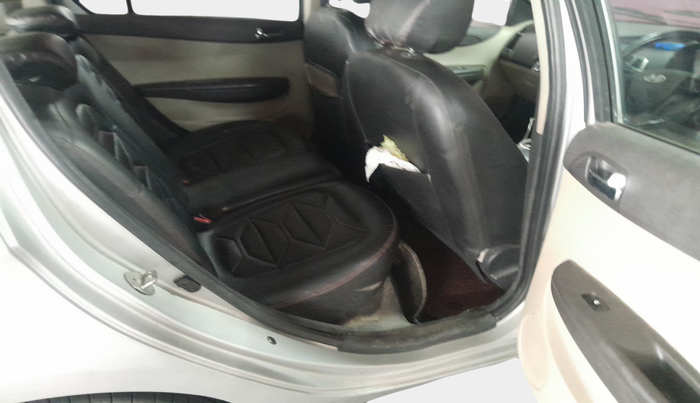 2013 Hyundai i20 SPORTZ 1.4 CRDI, Diesel, Manual, 1,33,732 km, interior