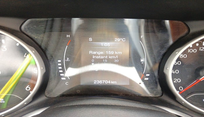 2017 Jeep Compass LIMITED 2.0 DIESEL, Diesel, Manual, 2,36,704 km, interior
