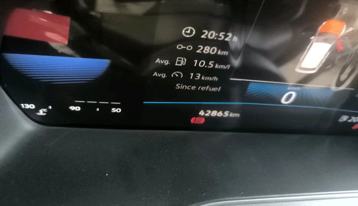 2022 Volkswagen TAIGUN TOPLINE 1.0 TSI MT, Petrol, Manual, 42,865 km, interior