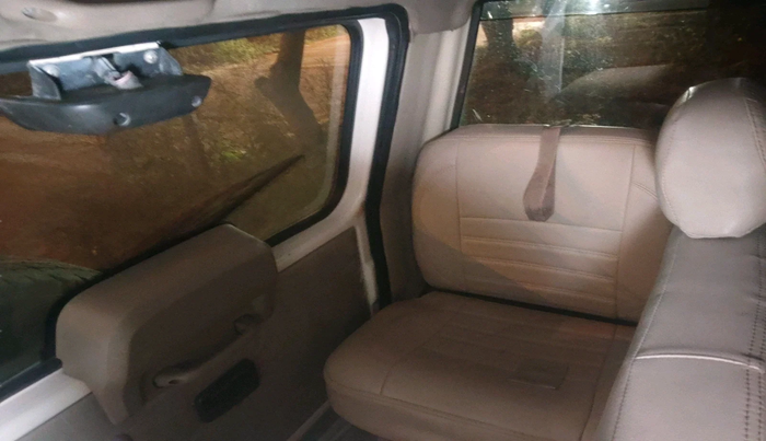 2021 Mahindra Bolero B6 (O), Diesel, Manual, 48,353 km, interior