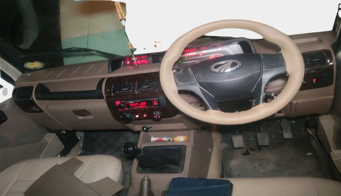 2021 Mahindra Bolero B6 (O), Diesel, Manual, 48,353 km, interior