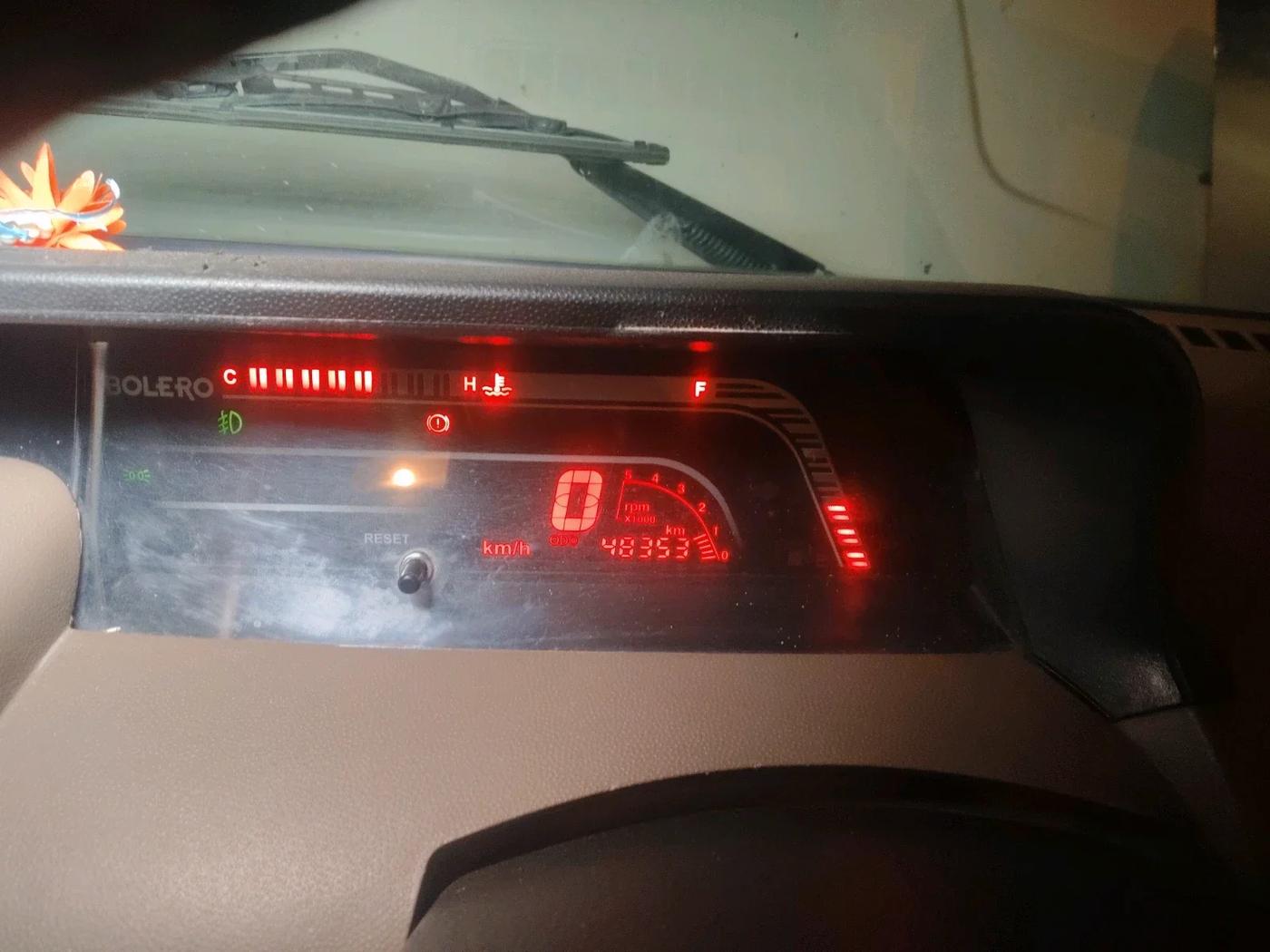 2021 Mahindra Bolero B6 (O), Diesel, Manual, 48,353 km, interior