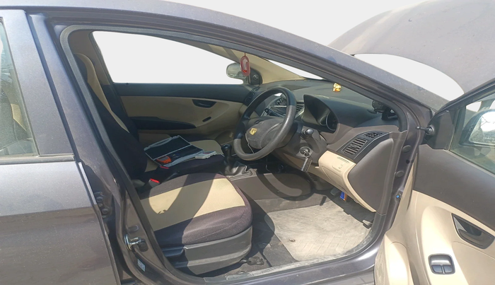 2018 Hyundai Eon MAGNA +, Petrol, Manual, 45,256 km, interior