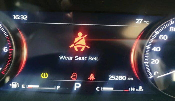 2023 Mahindra SCORPIO-N Z8 PETROL AT 7 STR, Petrol, Automatic, 25,280 km, interior