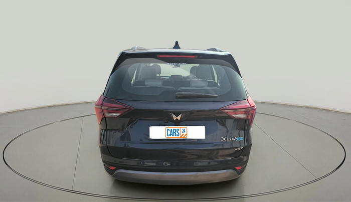 2021 Mahindra XUV700 AX 7 P AT 7 STR, Petrol, Automatic, 45,285 km, exterior