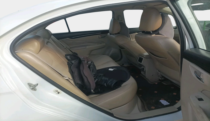 2014 Maruti Ciaz ZXI, Petrol, Manual, 85,804 km, interior