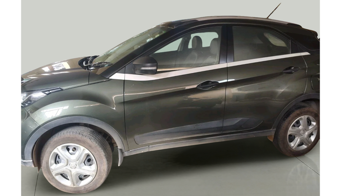 2023 Tata NEXON XM SUNROOF PETROL, Petrol, Manual, 11,600 km, exterior