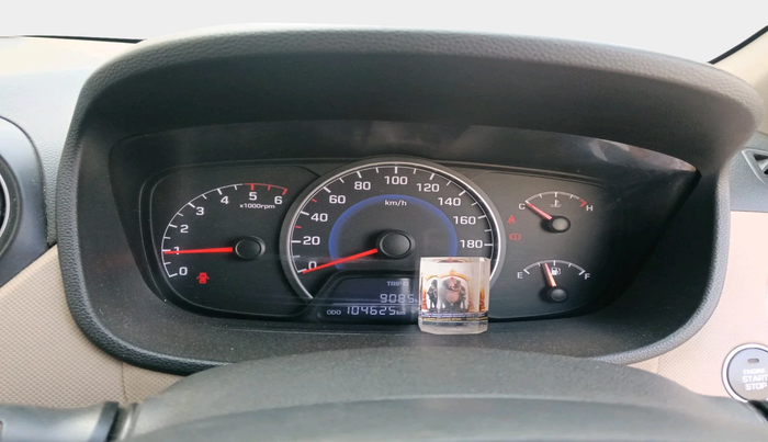 2014 Hyundai Grand i10 ASTA 1.1 CRDI, Diesel, Manual, 1,04,625 km, interior