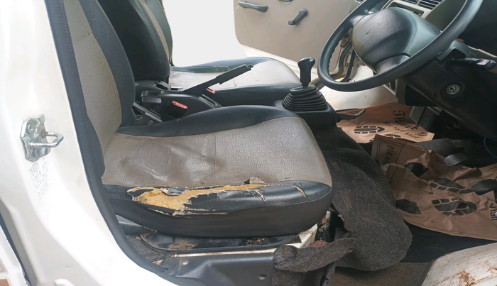 2013 Maruti Eeco 5 STR WITH A/C+HTR, Petrol, Manual, 1,25,930 km, interior