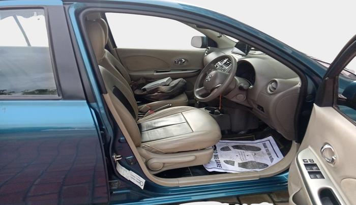 2014 Nissan Micra XV CVT, Petrol, Automatic, 50,928 km, interior