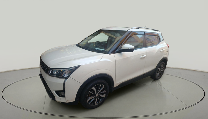 2019 Mahindra XUV300 W8 (O) 1.5 DIESEL, Diesel, Manual, 1,07,740 km, exterior