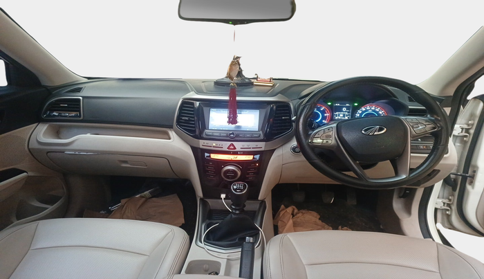 2019 Mahindra XUV300 W8 (O) 1.5 DIESEL, Diesel, Manual, 1,07,740 km, interior