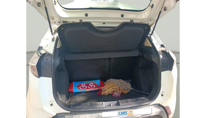 2017 Tata NEXON XZ PLUS DIESEL, Diesel, Manual, 82,101 km, exterior