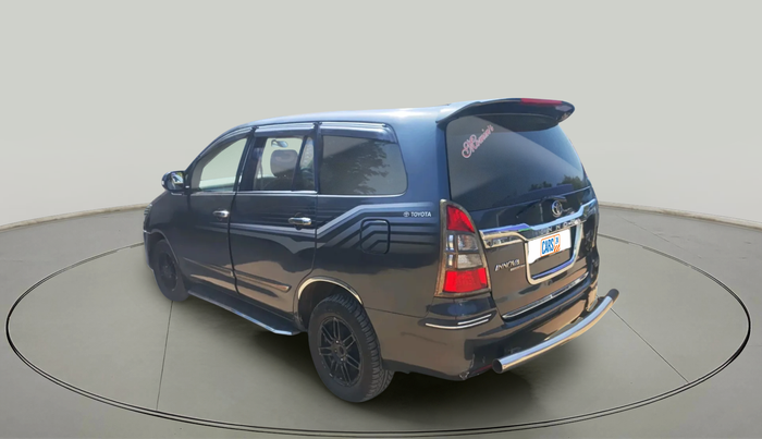 2011 Toyota Innova 2.5 G4 8 STR, Diesel, Manual, 3,15,583 km, exterior