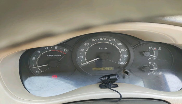 2011 Toyota Innova 2.5 G4 8 STR, Diesel, Manual, 3,15,583 km, interior