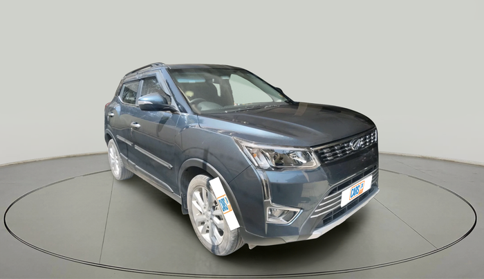 2021 Mahindra XUV300 W8 1.2 PETROL, Petrol, Manual, 20,009 km, exterior