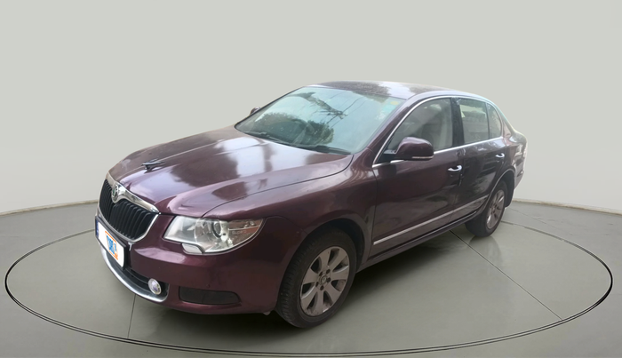 2011 Skoda Superb AMBITION 2.0 TDI CR AT, Diesel, Automatic, 1,55,721 km, exterior