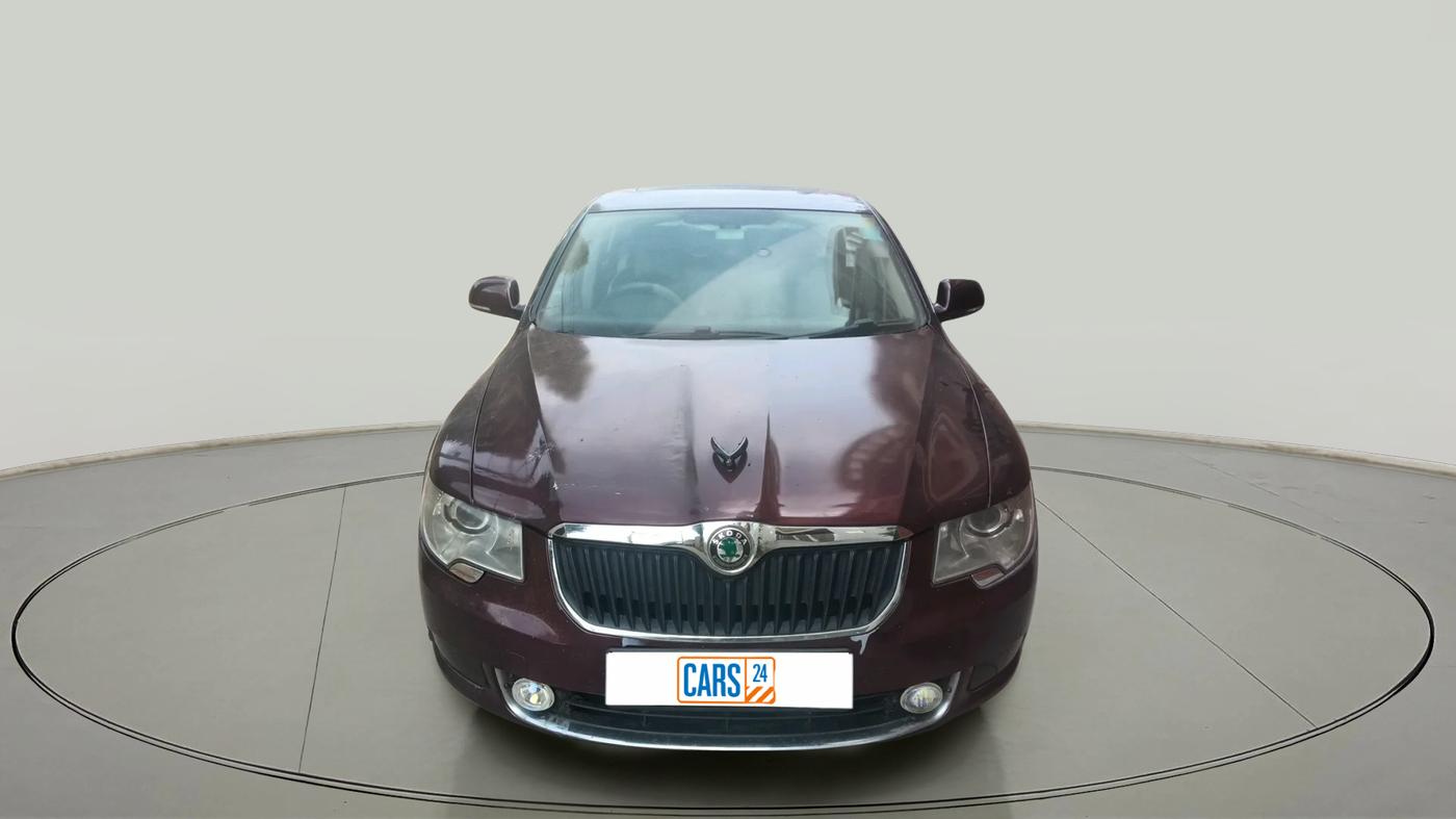 2011 Skoda Superb AMBITION 2.0 TDI CR AT, Diesel, Automatic, 1,55,721 km, exterior